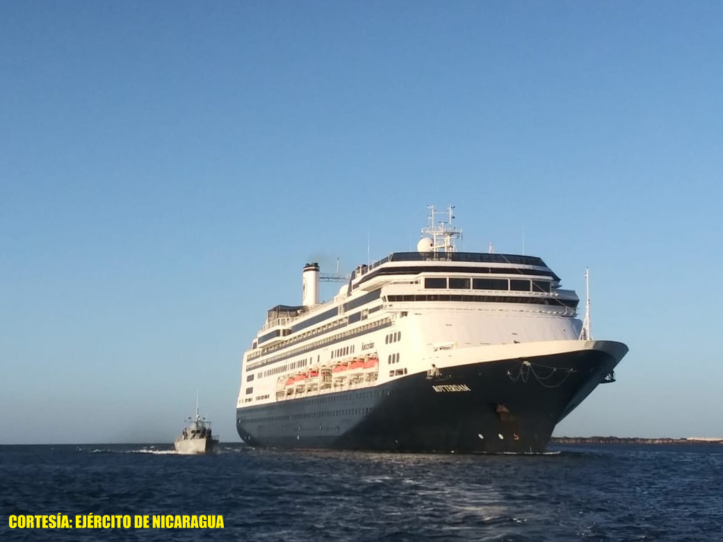 Fuerza Naval brinda protección al Crucero Rotterdam