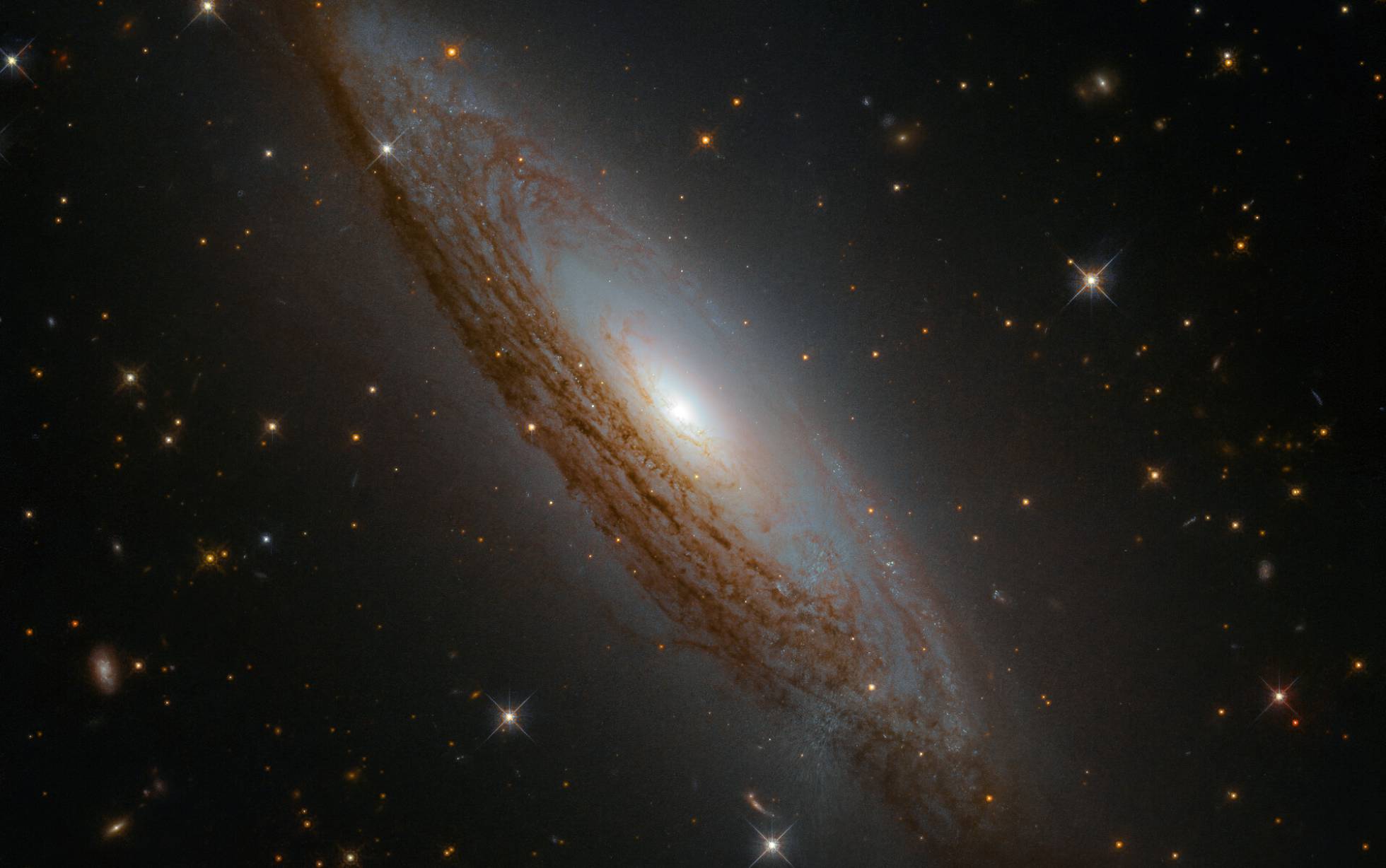 ¿Se puede describir el universo con matemáticas o son una herramienta limitada?