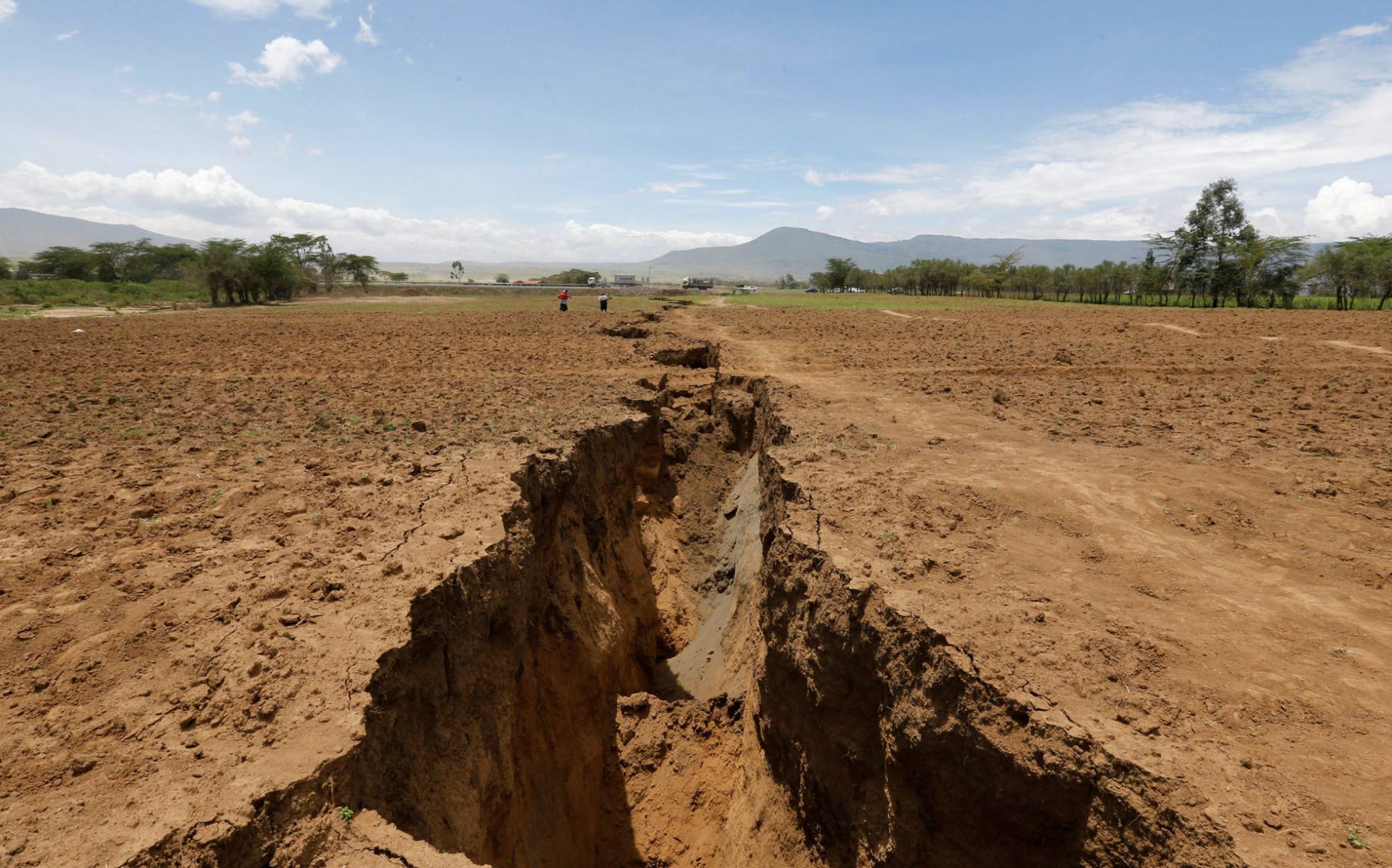 ¿Por qué la mayor parte de la tierra emergida está en el hemisferio norte?