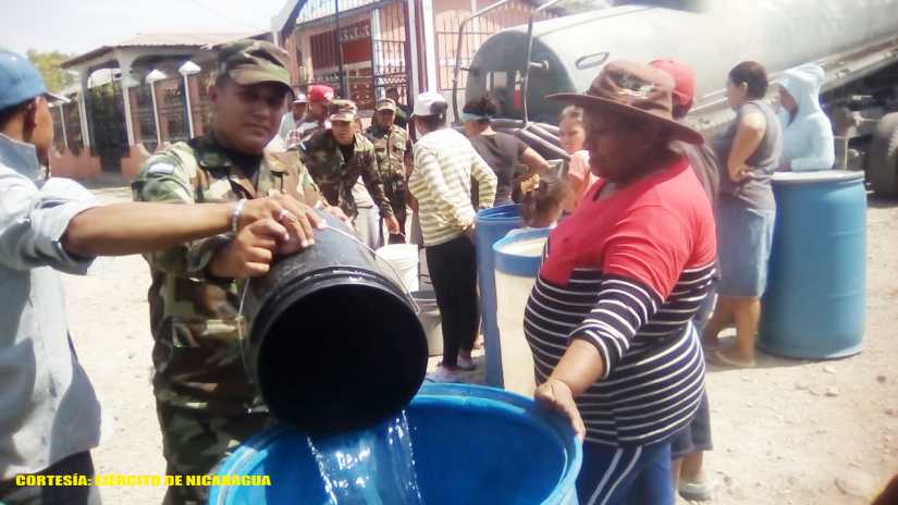Ejército apoyó distribución de agua potable en Somotillo