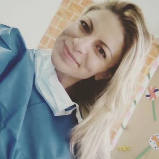 De vender arepas en un mercado a trabajar como médica luchando contra la covid-19