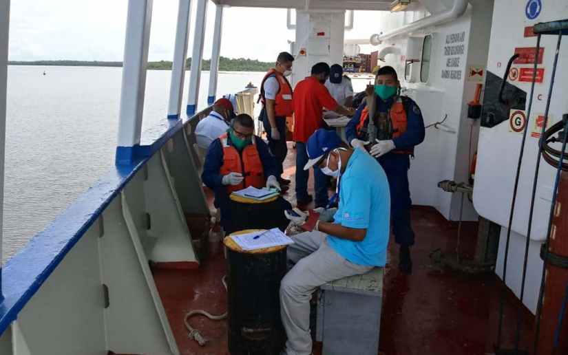Distrito Naval Caribe Brindó seguridad a buques mercantes y flota pesquera en el Mar Caribe