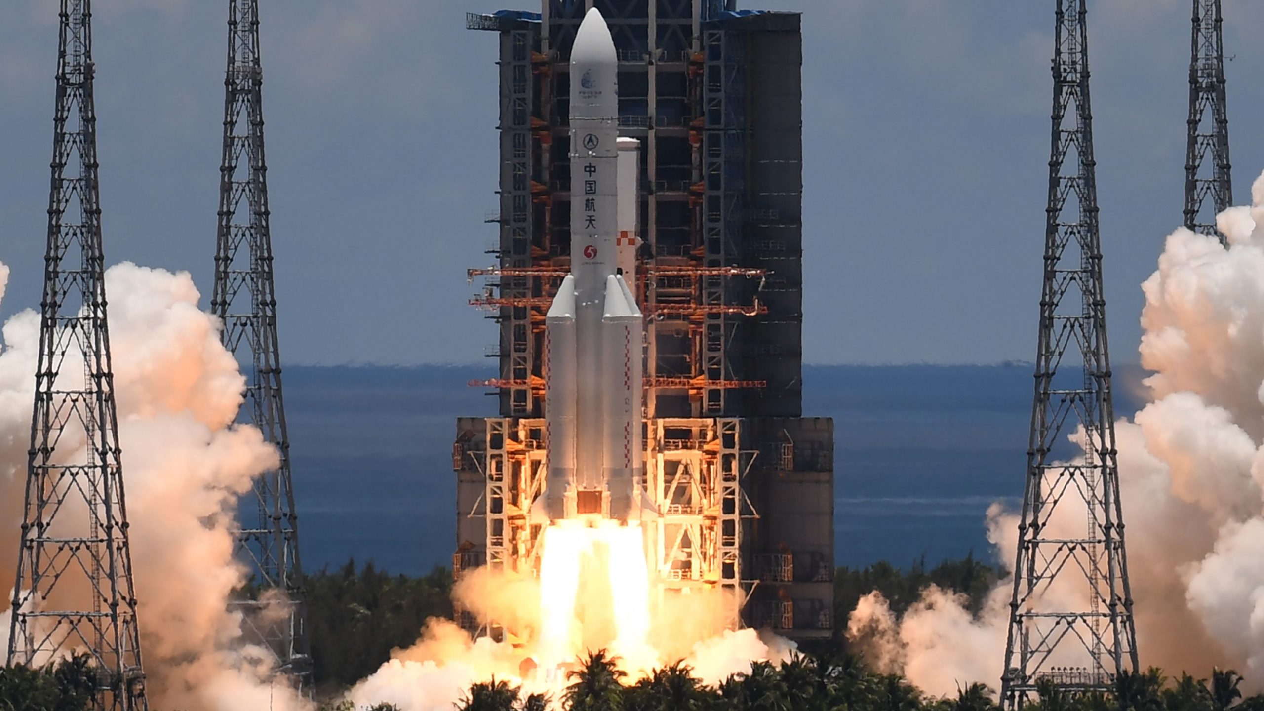 China consigue lanzar y hacer aterrizar un vehículo espacial reutilizable