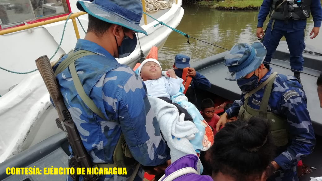 Distrito Naval Caribe Traslado ayuda humanitaria