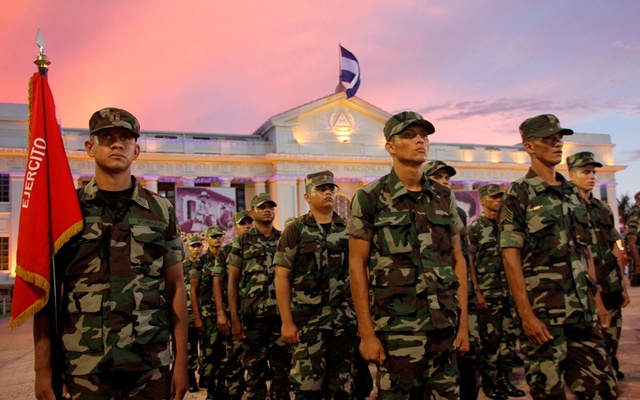 Ejército de Nicaragua rinde homenaje a Mongalo y Rubio