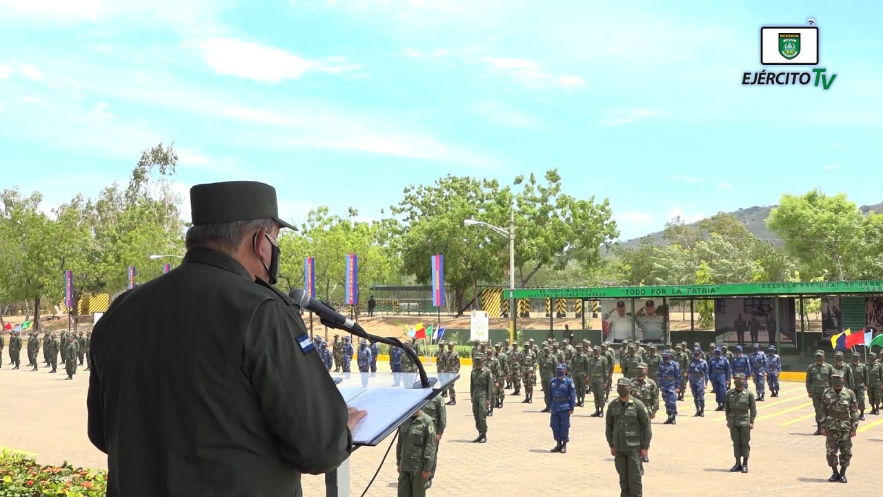 Graduación de cursos de la Escuela Militar de Sargentos «Sgto. Andrés Castro»