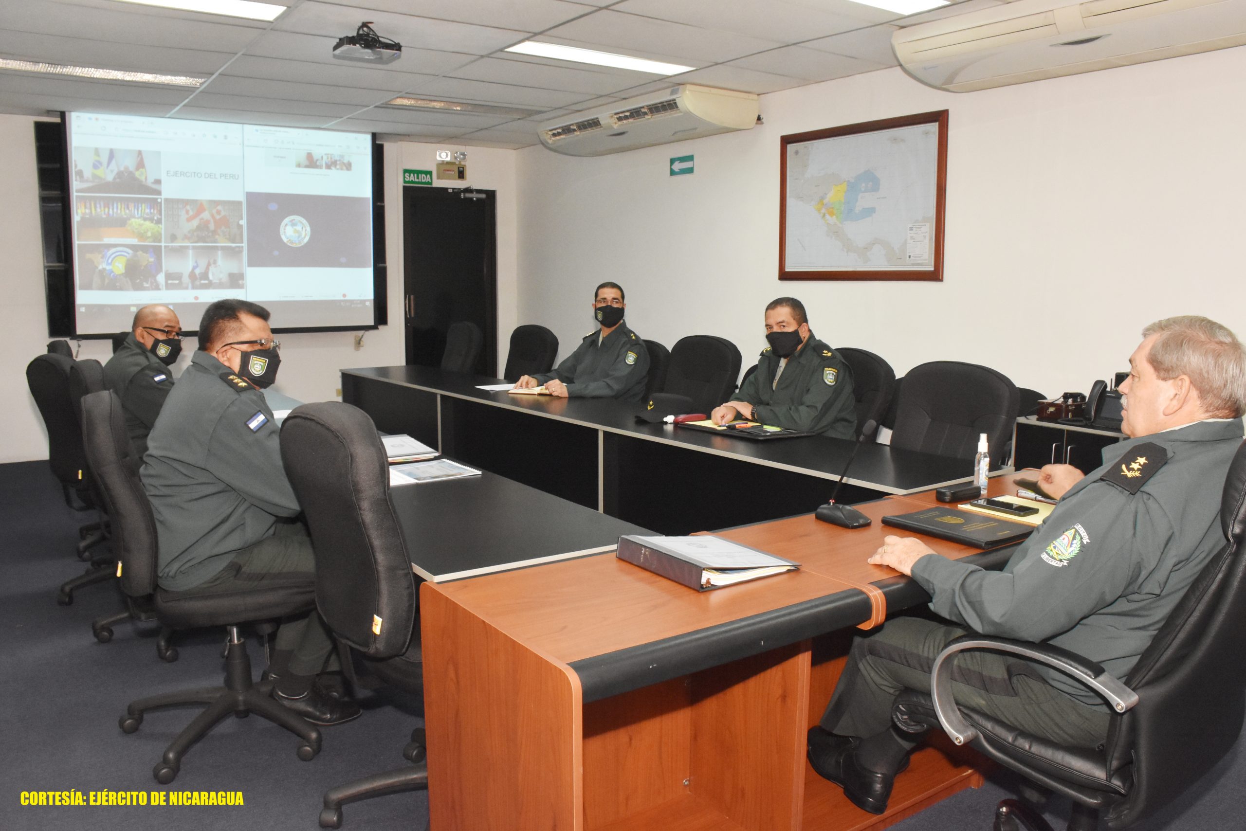 XXXIV CONFERENCIA DE COMANDANTES DE EJÉRCITOS AMERICANOS SEDE ARGENTINA Y TRASPASO DE SEDE AL EJÉRCITO DE BRASIL CICLO XXXV