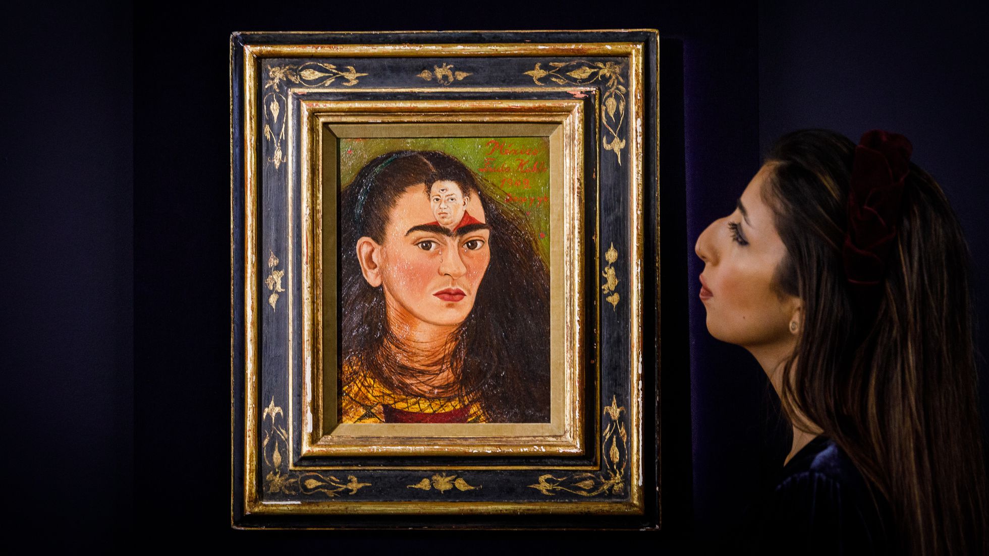 Un autorretrato de Frida Kahlo desbanca a Diego Rivera como artista latinoamericano más cotizado