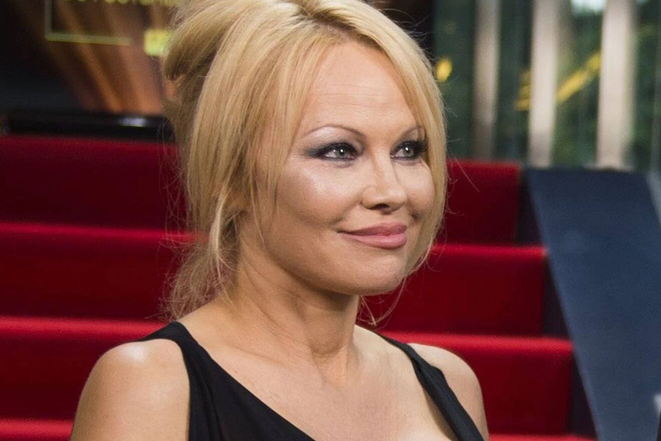 Pamela Anderson no necesita redimirse. Ella está bien