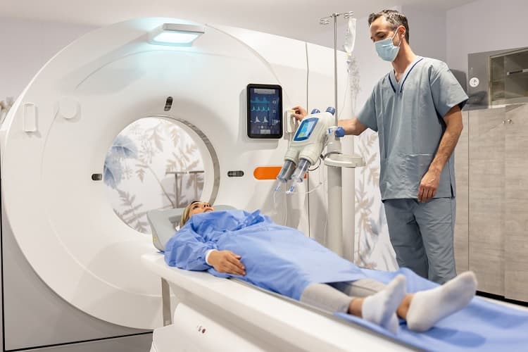 Las ‘gemelas digitales’ de mujeres con cáncer permitirán hacer una asignación “mucho más exacta” de los tratamientos