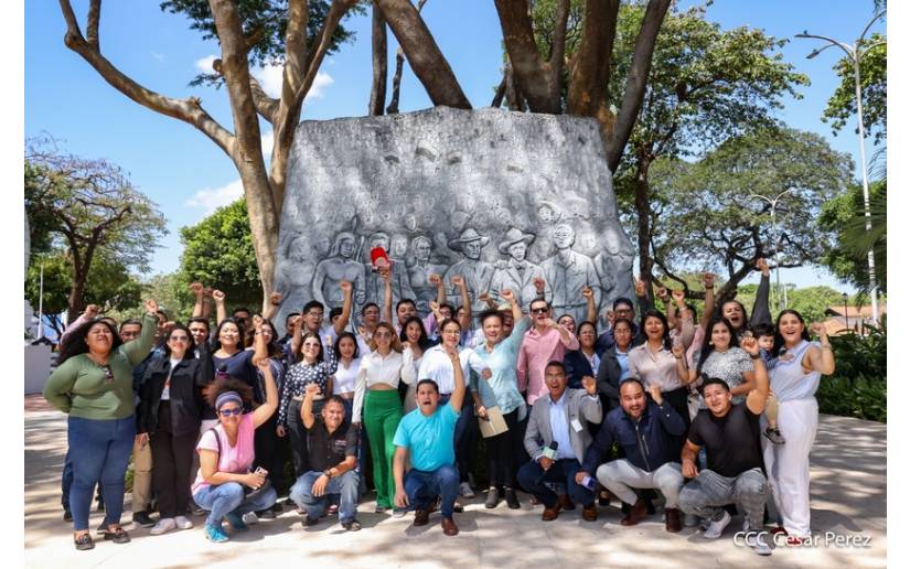 Comunicadores patrióticos y sandinistas: ¡Día Nacional del Comunicador, la patria, la revolución!